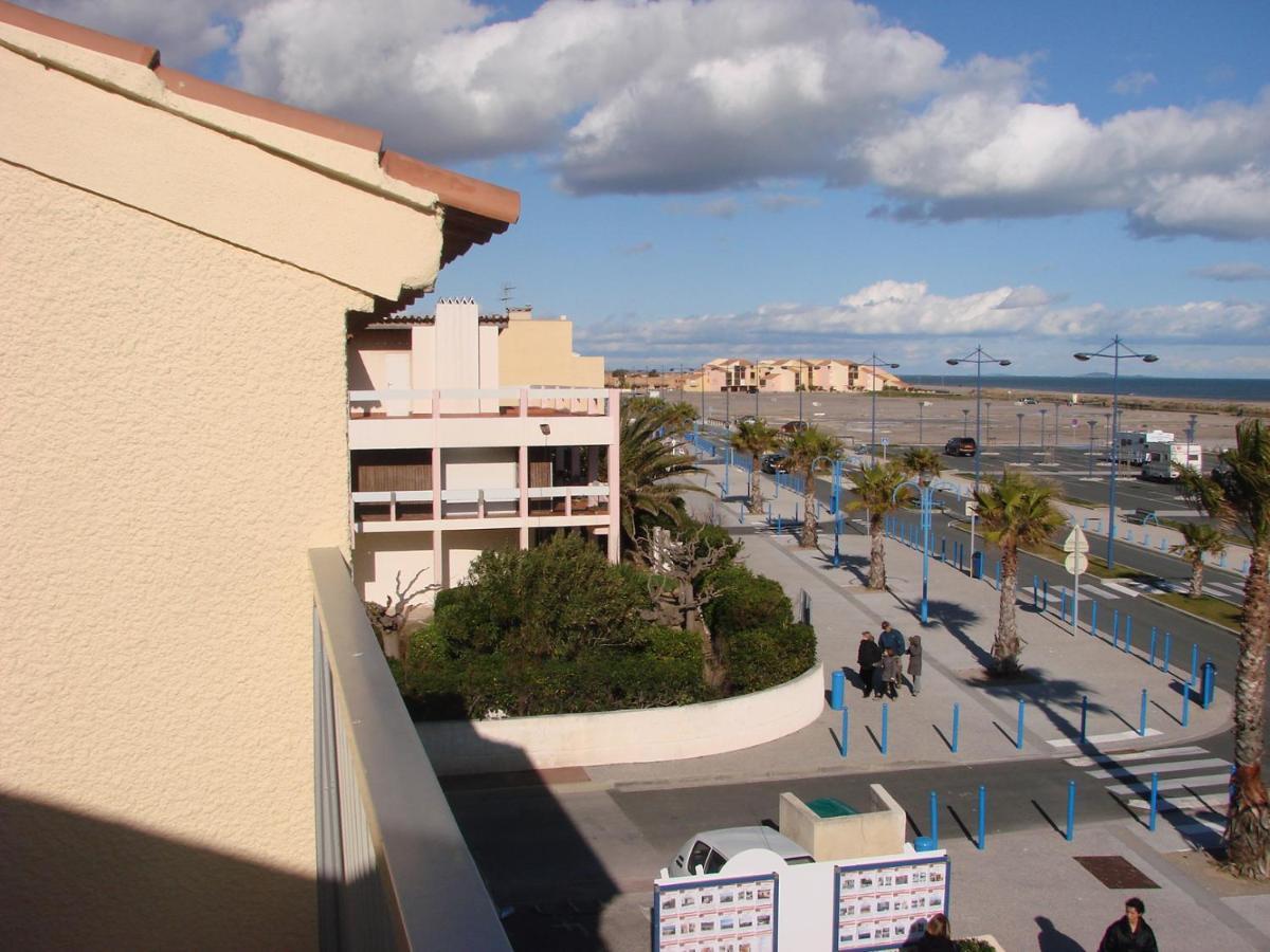 Saint-Pierre-la-Mer  Ibis 아파트 외부 사진